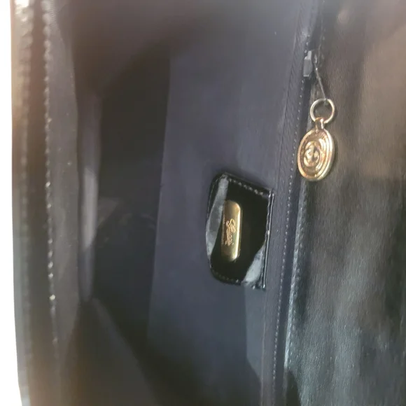 Very Rare Authentic Gucci Black Leather Shoulder Bag - Picture 8 of 9